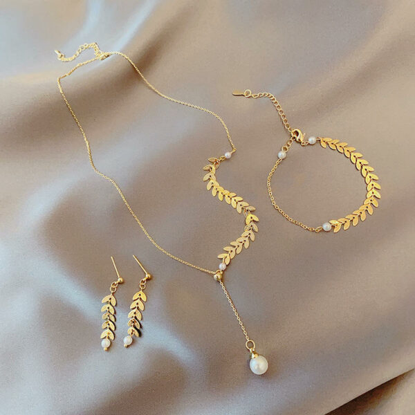 Three-piece Women's Fashion Wedding Jewelry Set: Long Pearl Sweater Chains, Gold Wheat Ears Necklace, Earrings Bracelet - Image 2