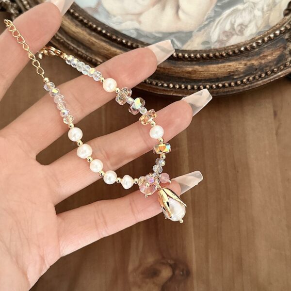 Baroque Advanced Commuter Beaded Bracelet - Pink Crystal Freshwater Pearl Flower Pendant Bracelet - Image 4