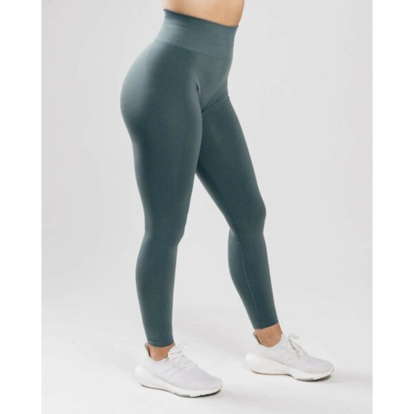 5.1 % Polyamide, 38% Polyester, and 1.1 % Elastane Seamless Knit Fabric - Tapered High Waisted Marble Blue Women's Breathable Legging - Image 4