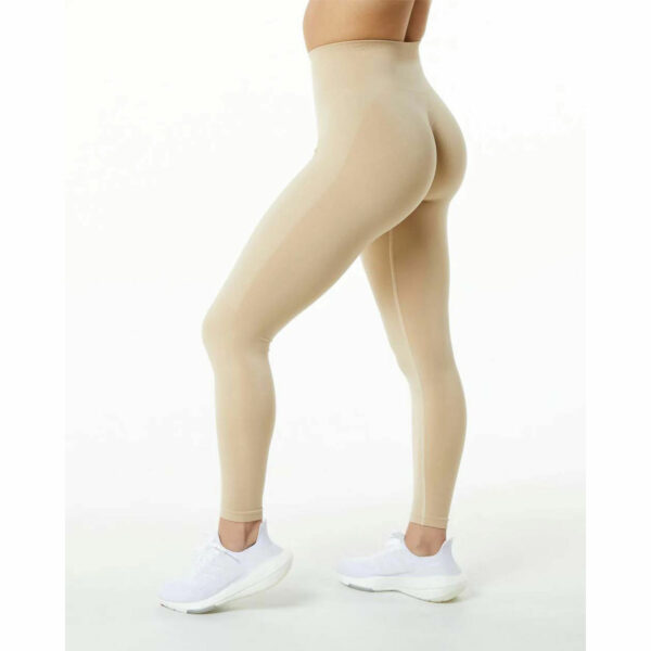 Flawless 51% Elastane, 38% Polyester, and 11% Polyamide Women's Seamless Breathable Customized High Waisted Leggings - Best Design