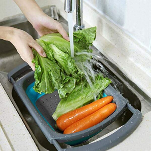 Three-piece set of round, foldable colanders for draining food, vegetables, and fruit in the kitchen - Image 4