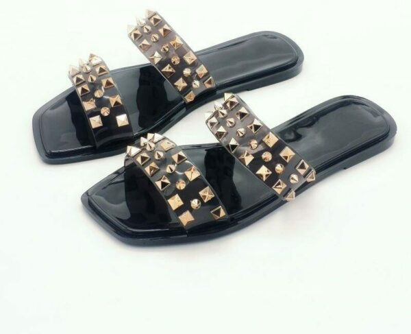 Clear Rivet Crystal Sneakers for Ladies and Outdoor Jelly Sandals with Flat Design for Ladies - Image 6