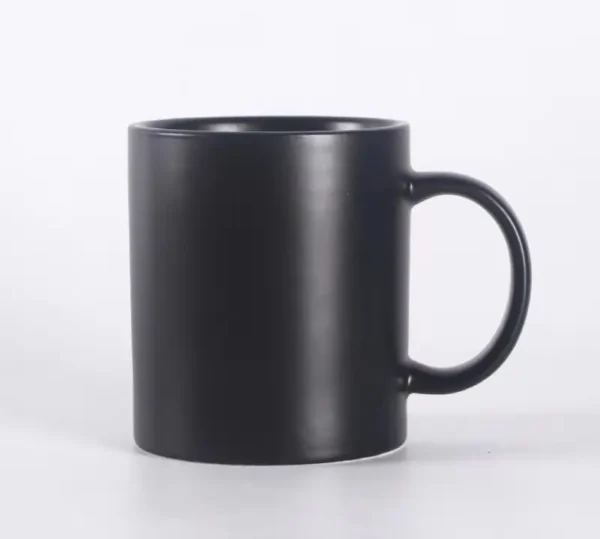 Customized barrel-shaped matte black ceramic coffee mugs made of ceramic for cafes. - Image 6