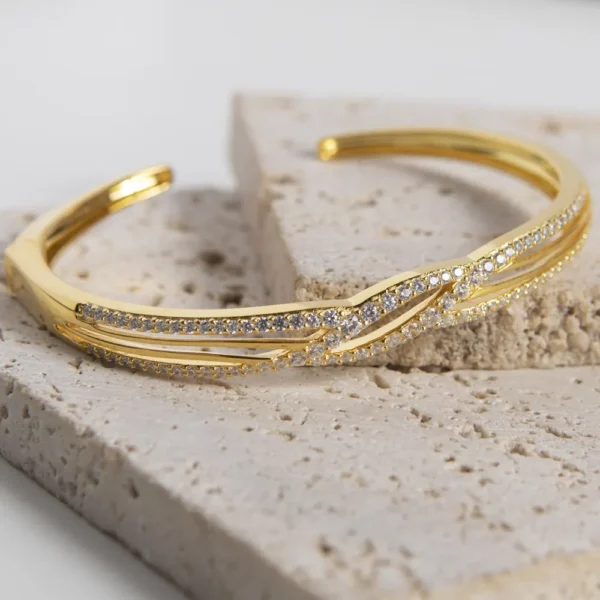 Women's bespoke 18k gold-plated layered hollow zircon gold bracelet made of 925 sterling silver - Image 5