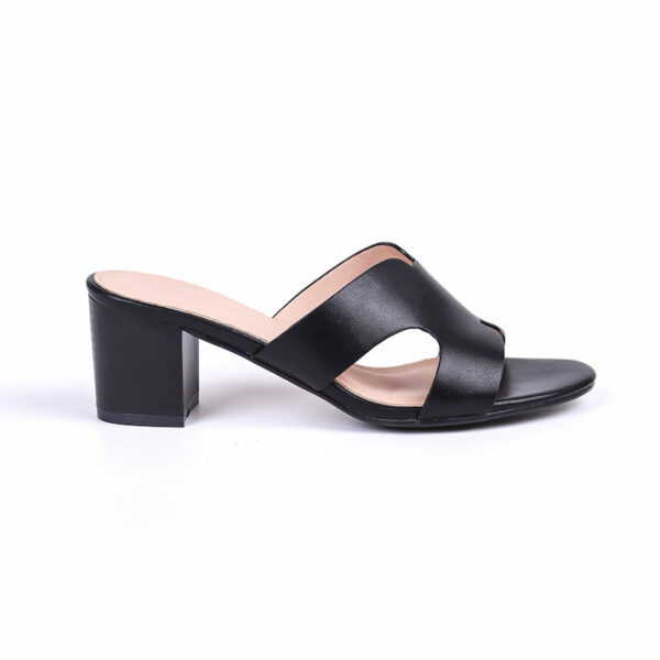 Women's sandals at wholesalesummer open-toe chunky summer Women's Customized Low Heel Shoes: Ideal for Any Occasion - Image 6