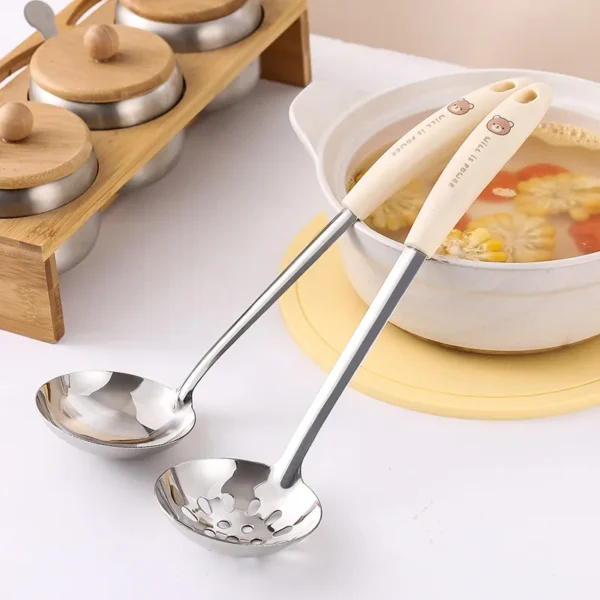 Hot Pot Colander Strainer Stainless Steel Heat-Resistant Handle Kitchen Utensils - 2024's Best-Selling Product