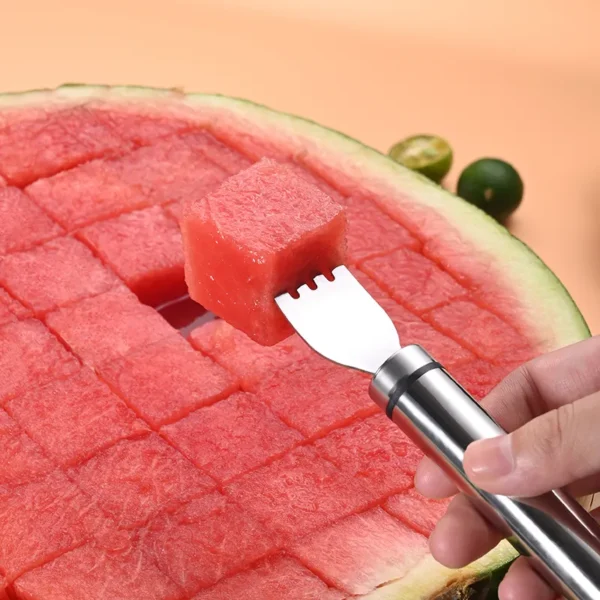 Hot  summer multipurpose 2 in 1 watermelon fruit knife, stainless steel fork, and watermelon cutter are new products. - Image 6