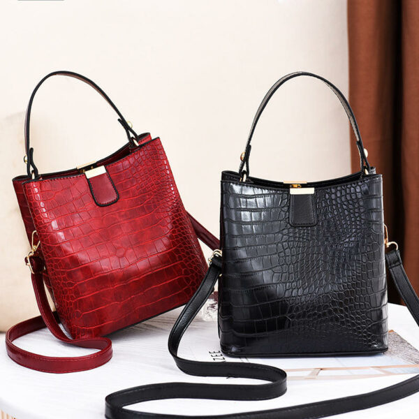 Fresh Arrivals: Fashion Designer Women Bucket Bags, Private Label, Wholesale, Trendy, Large Handbags for Ladies.