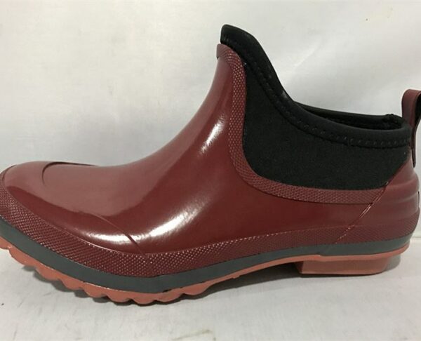 Ladies' Low Waterproof Neoprene Gardening Boots - Image 3