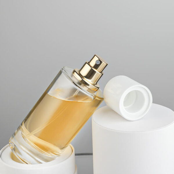 Empty Luxury Flat Spray Perfume Bottle with Pump Glass Bottle, 30ml or 50ml Free Sample, comes with a box. - Image 4