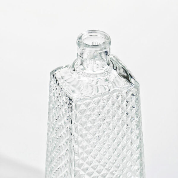 Factory Price: 500 ml, 700 ml, 750 ml, 1000 ml, Ultra Flint bespoke glass bottle; includes a cork; for Gin Brandy whiskey - Image 3