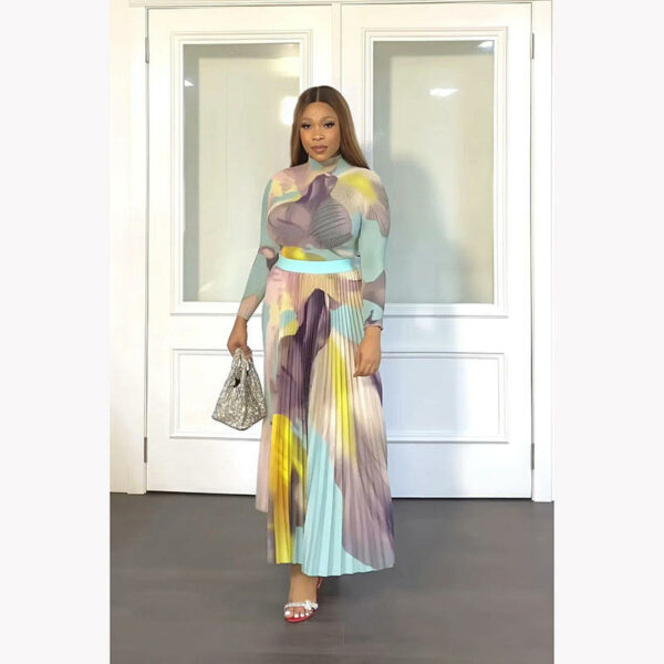 Current Style: Loose, colorful, tie-dyed, elegant, long sleeve top with waffle pleated long skirt set in enormous size. - Image 5