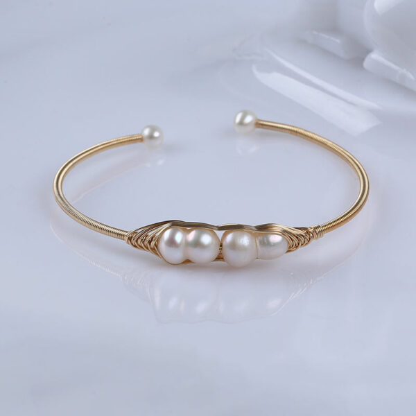 Women's Jewelry with a Simple Design Freshwater Pearl Bracelet - Image 4