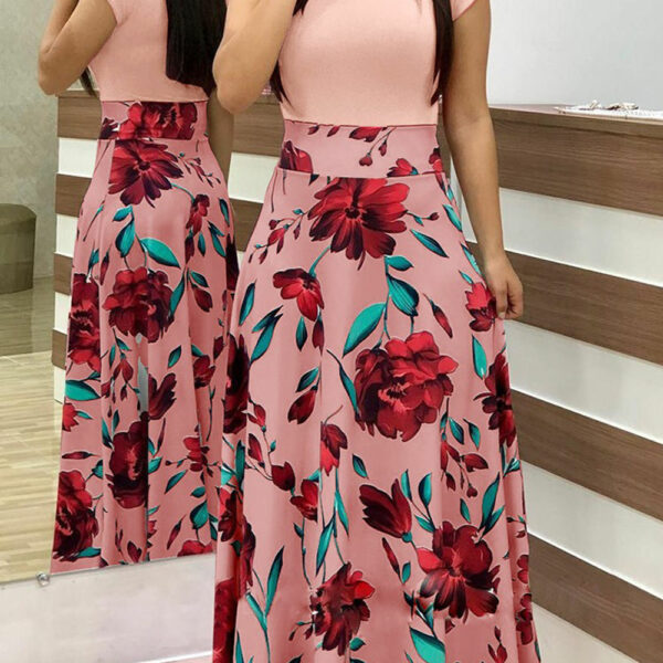 Women's Summertime Casual Wear That's Hot Chic Floral Maxi Dress for a Party, Bodycon Silhouette with Natural Floral Print and Dot Patchwork - Image 4