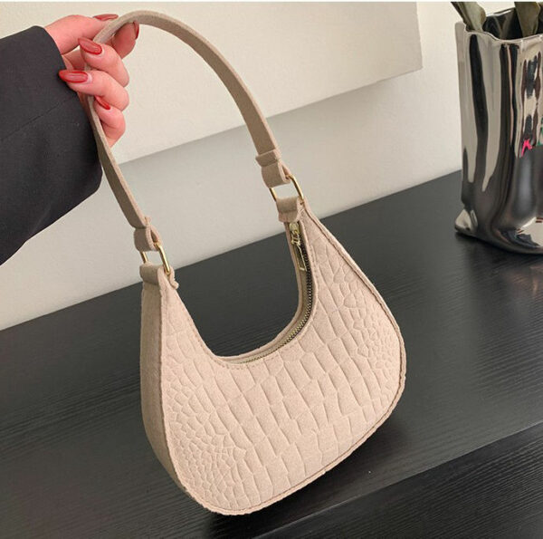 Fashion girls' new, in-demand solid-color purses are sophisticated totes and shopping bags. Spain Shoulder Bag for Women - Image 7