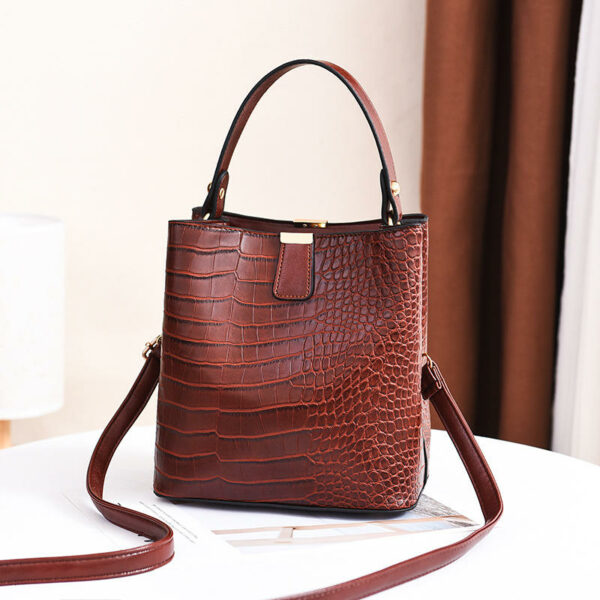 Fresh Arrivals: Fashion Designer Women Bucket Bags, Private Label, Wholesale, Trendy, Large Handbags for Ladies. - Image 7