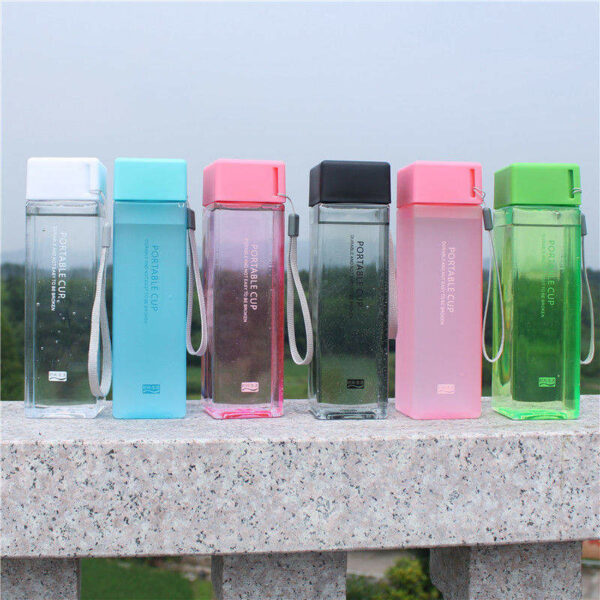 Eco-Friendly Reusable Square Sports Plastic Water Bottles for Travel with Rope Customized Water Bottles 