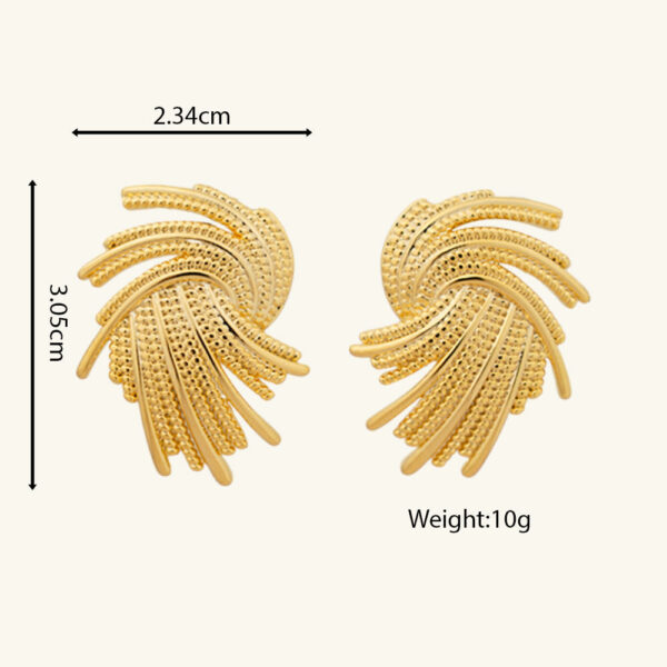 18K gold-plated, spiral-splash textured brass stud earrings that are stylish and vintage. - Image 7